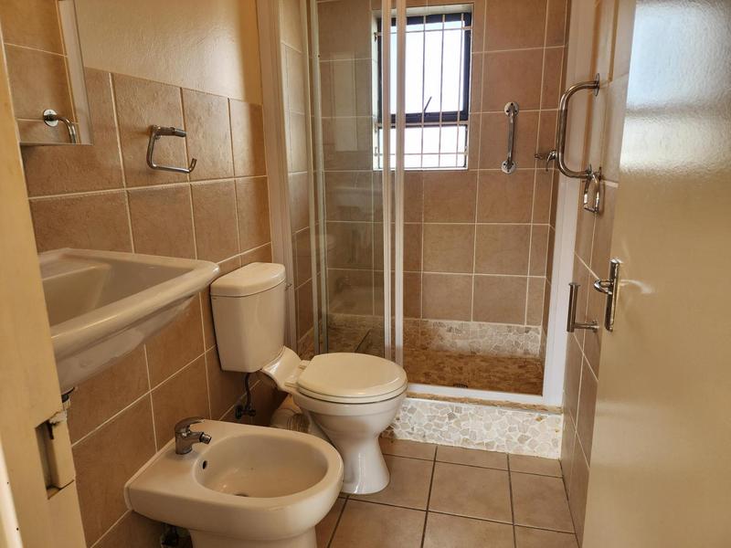 2 Bedroom Property for Sale in Parklands Western Cape